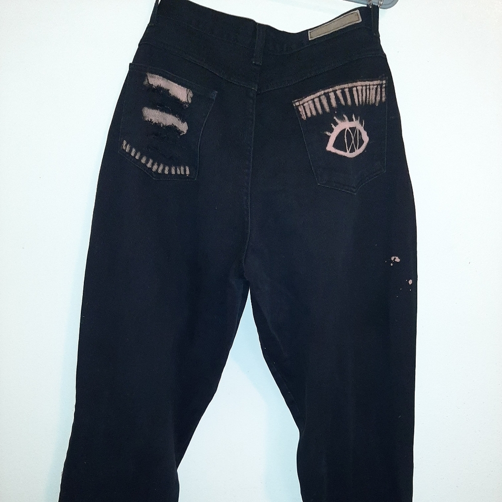 Customize Jeans - Picture 2 of 3